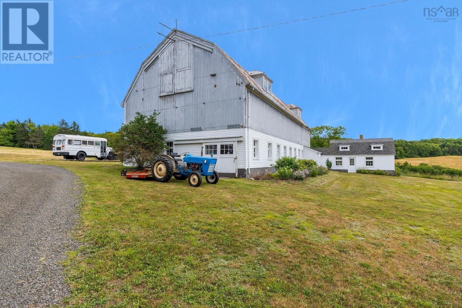 1896 Highway 1 Property Photo 46