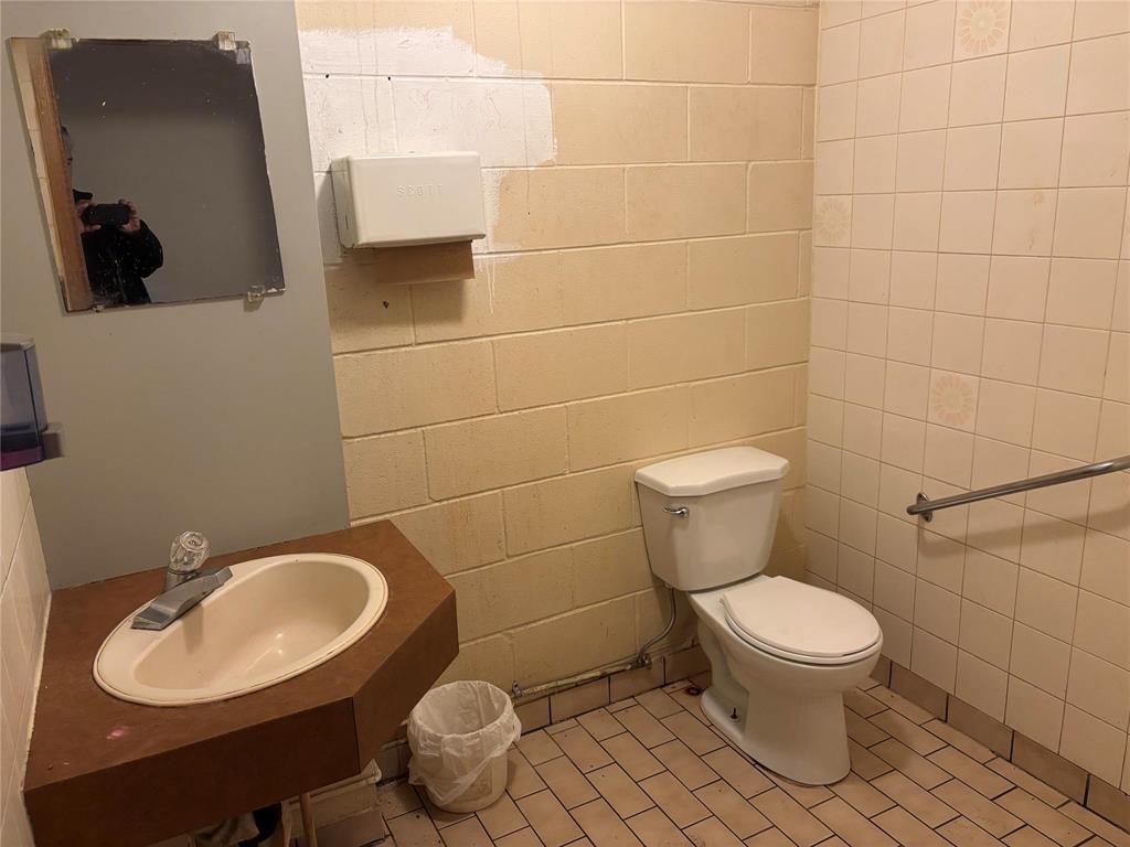 475 Selkirk Avenue Property Photo 15