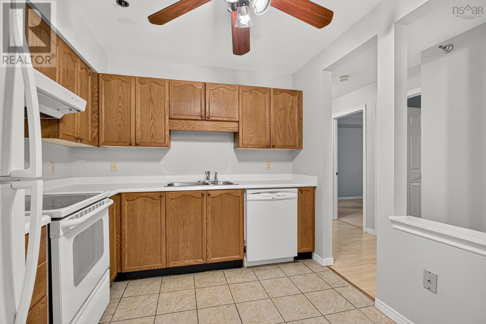 312 83 Kearney Lake Road Property Photo 5