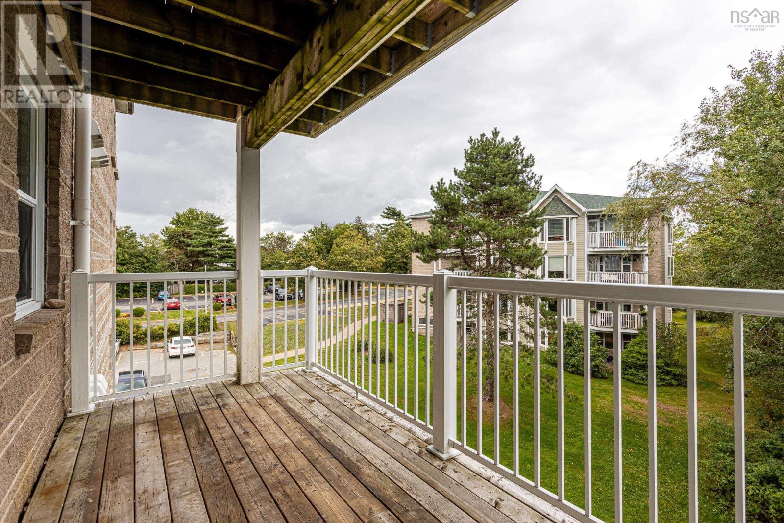 312 83 Kearney Lake Road Property Photo 14