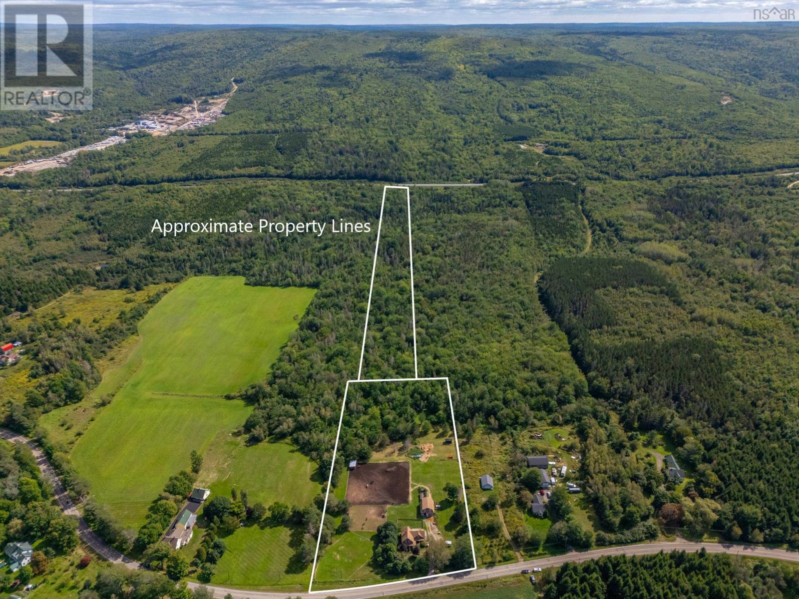 3692 Highway 201 Property Photo 4