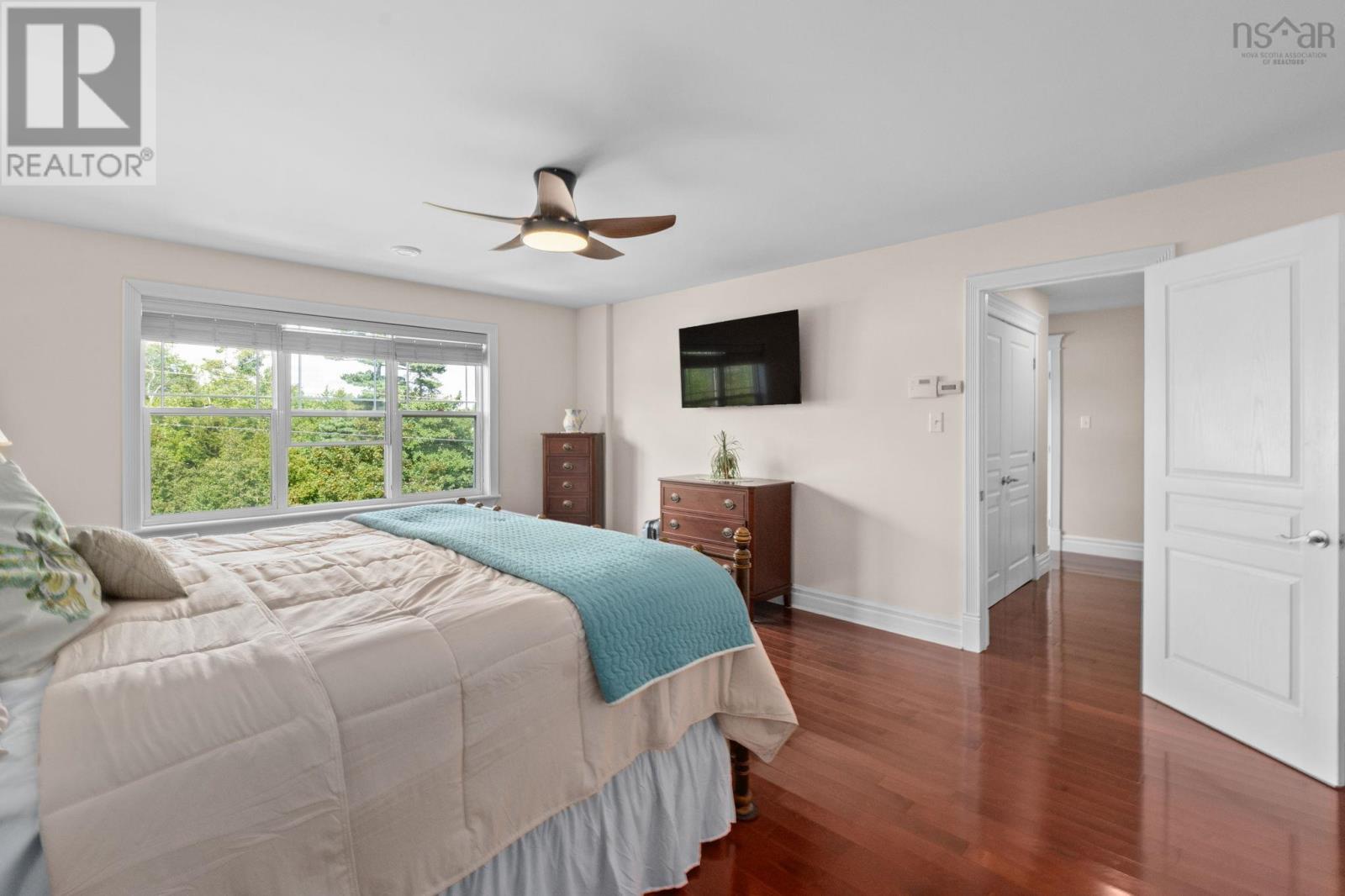 382 Southgate Drive Property Photo 19