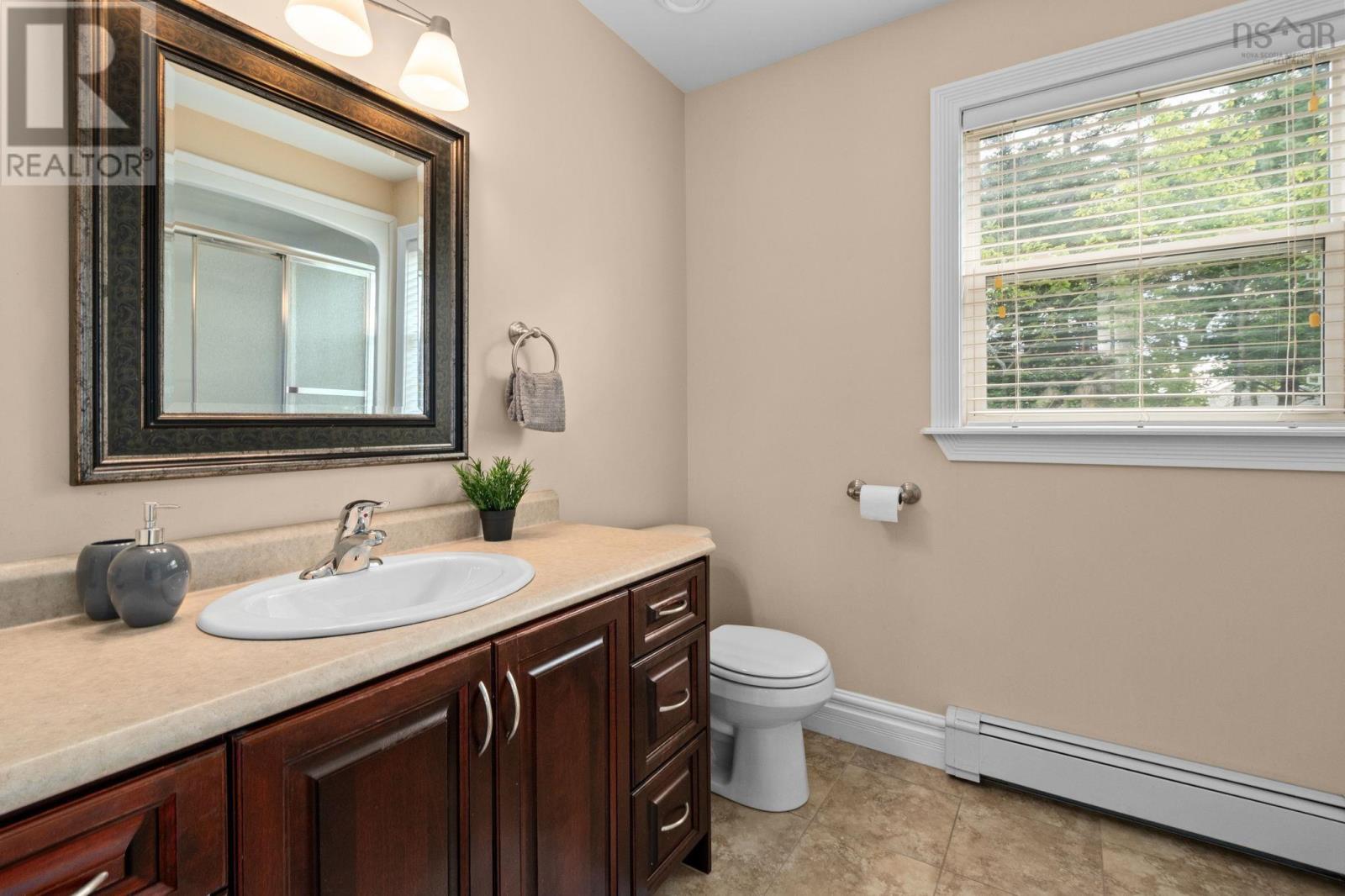 382 Southgate Drive Property Photo 26
