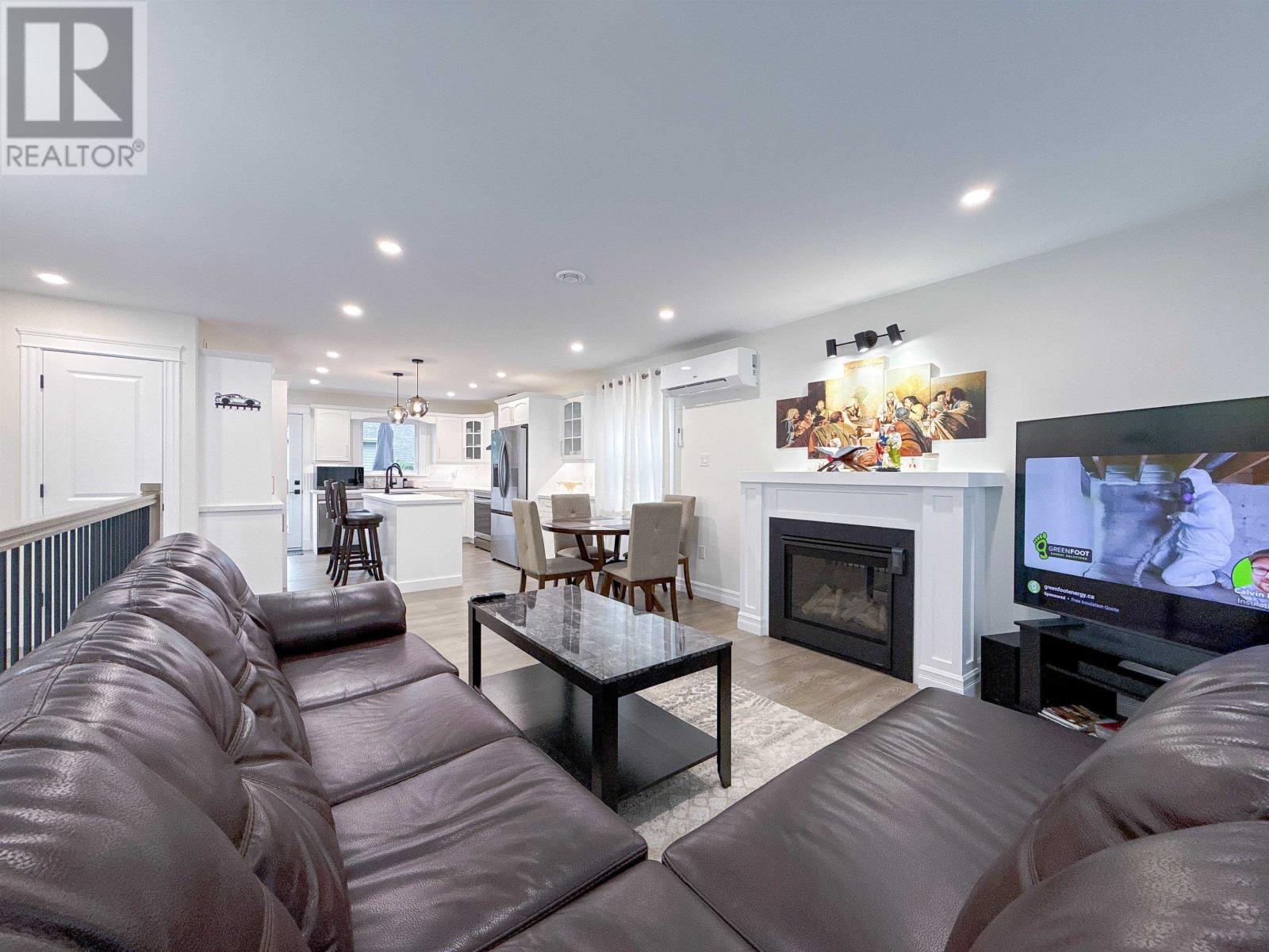 1 Raspberry Avenue Property Photo 9