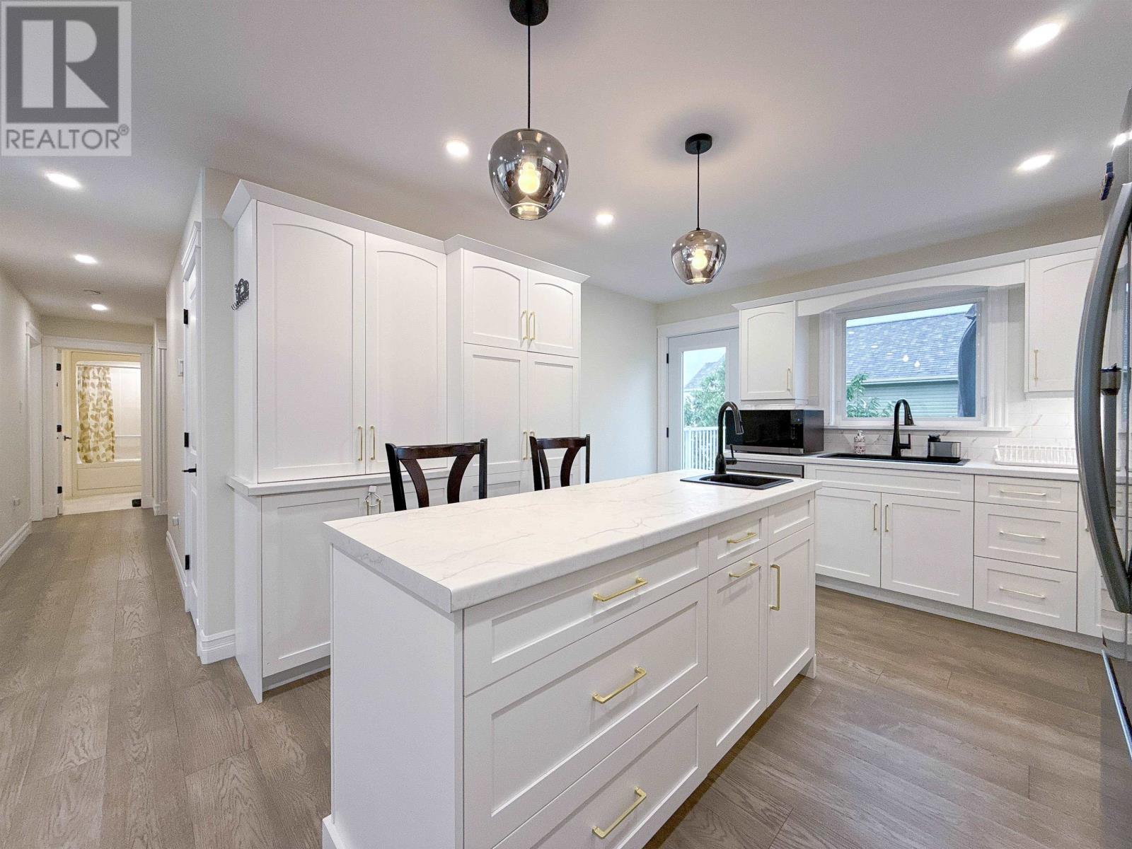 1 Raspberry Avenue Property Photo 16