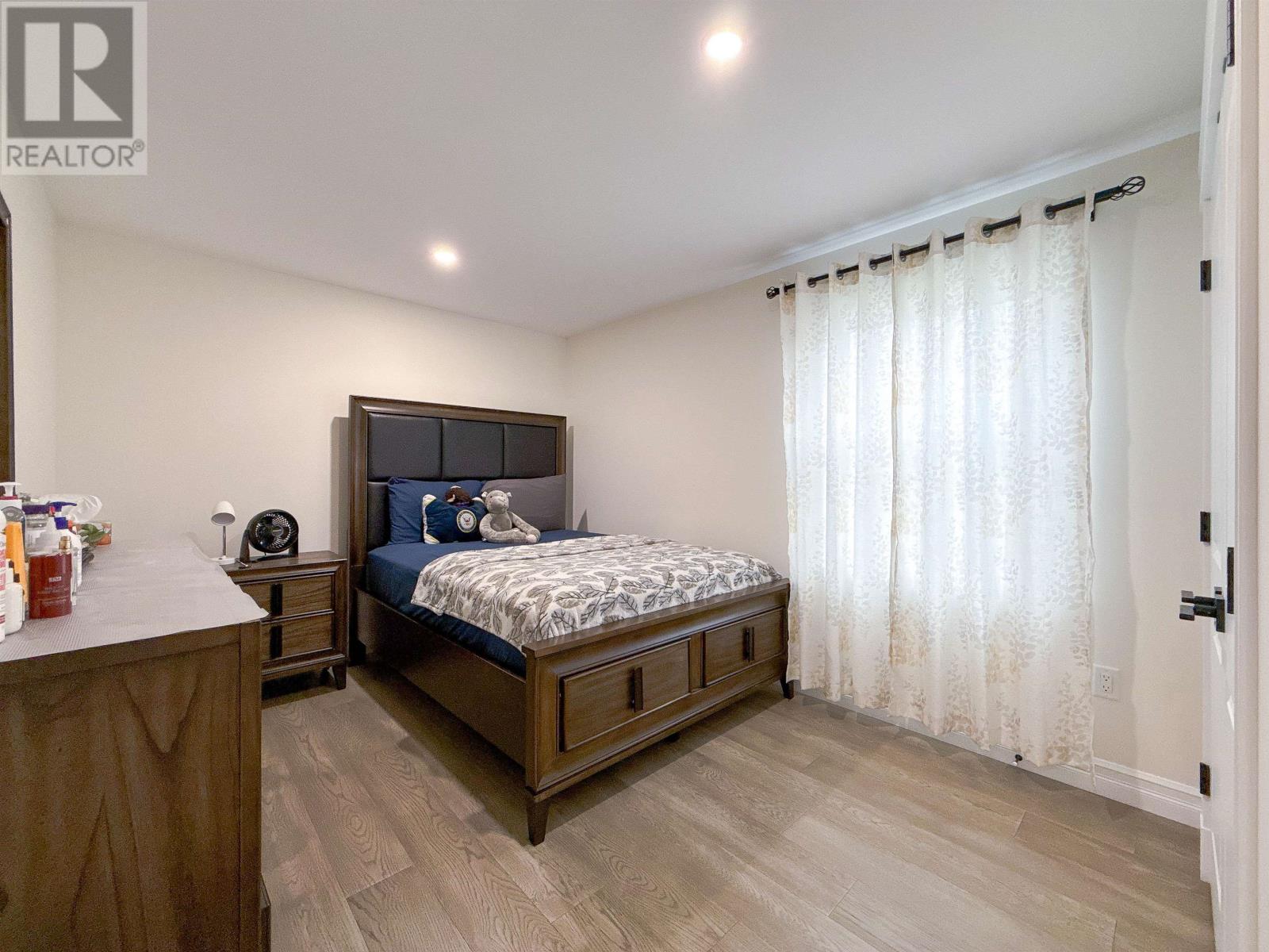 1 Raspberry Avenue Property Photo 24