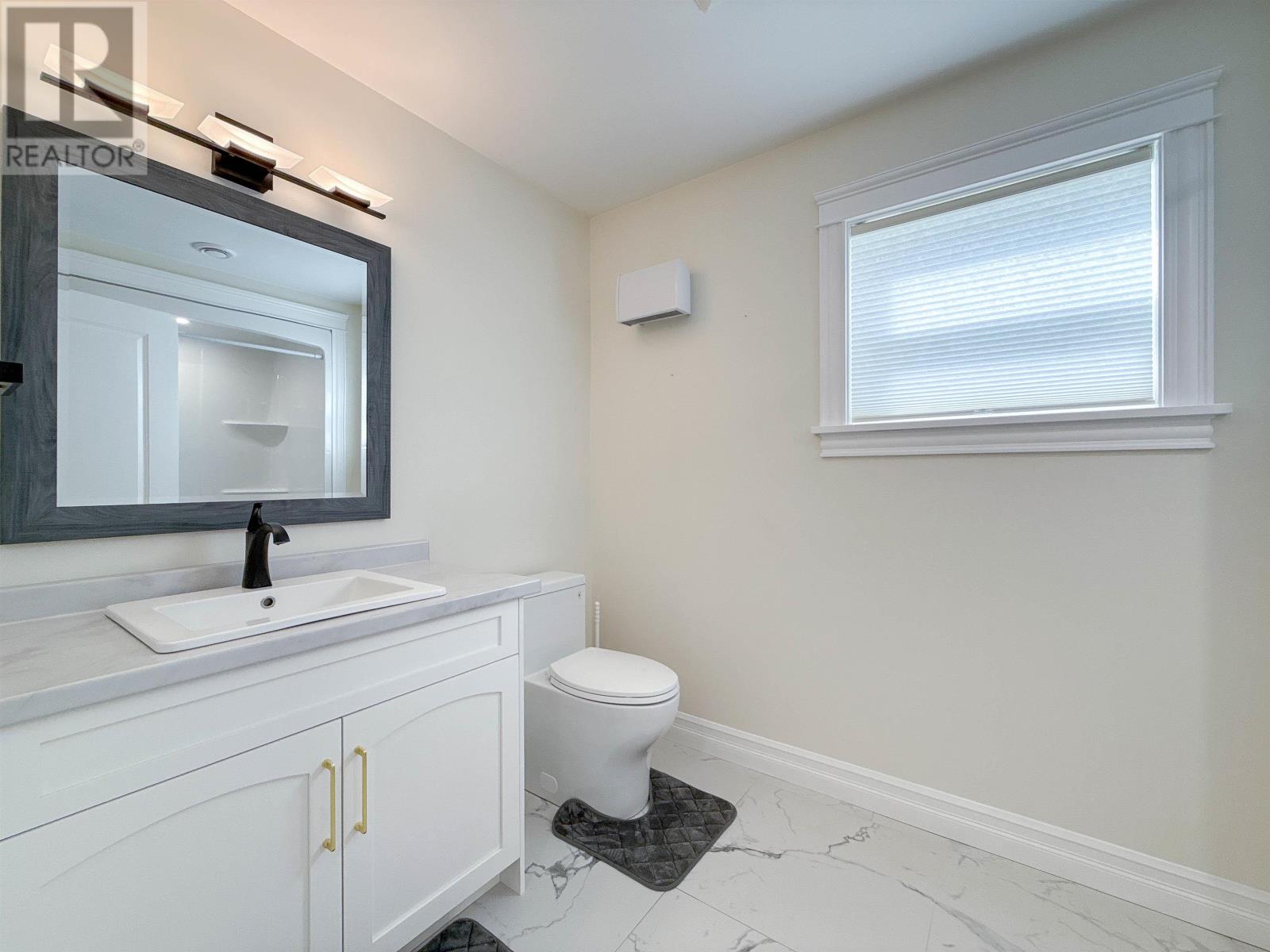 1 Raspberry Avenue Property Photo 33