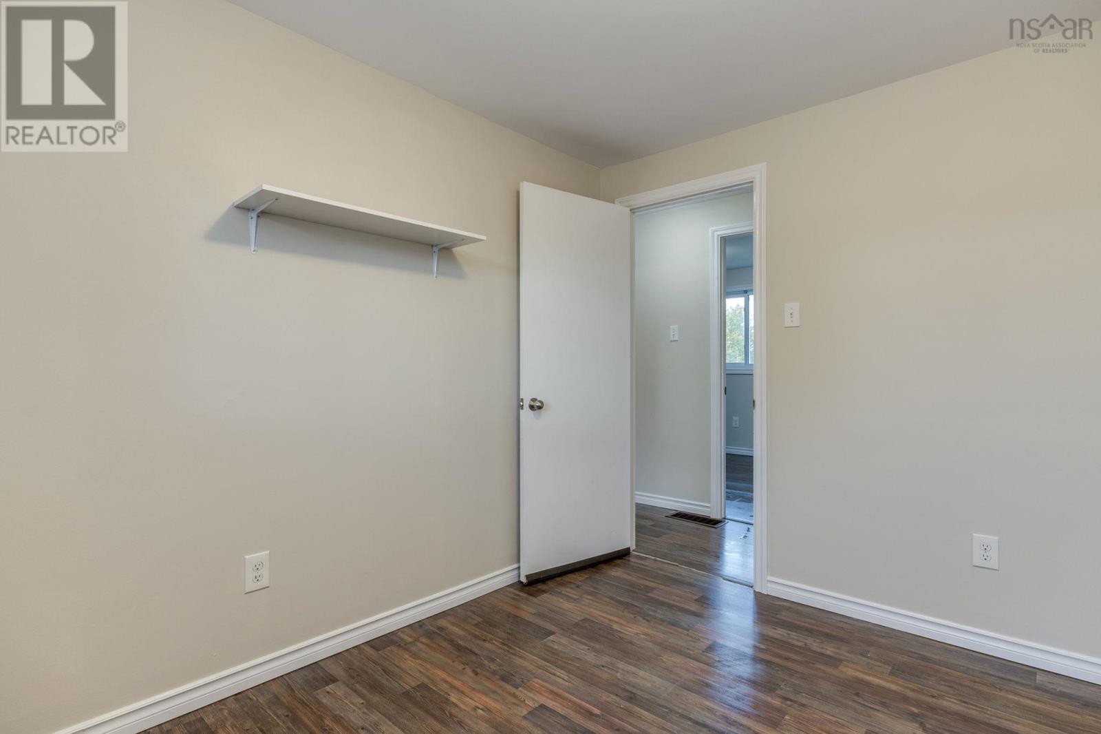 15 Dipper Crescent Property Photo 21