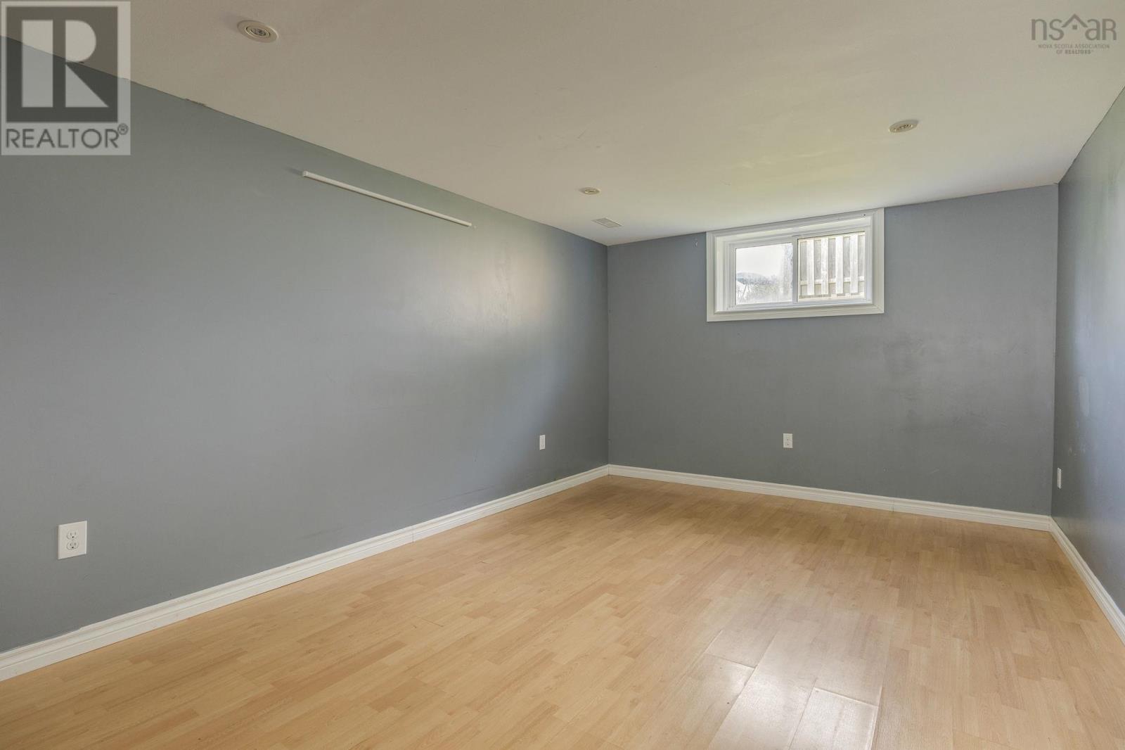 15 Dipper Crescent Property Photo 23