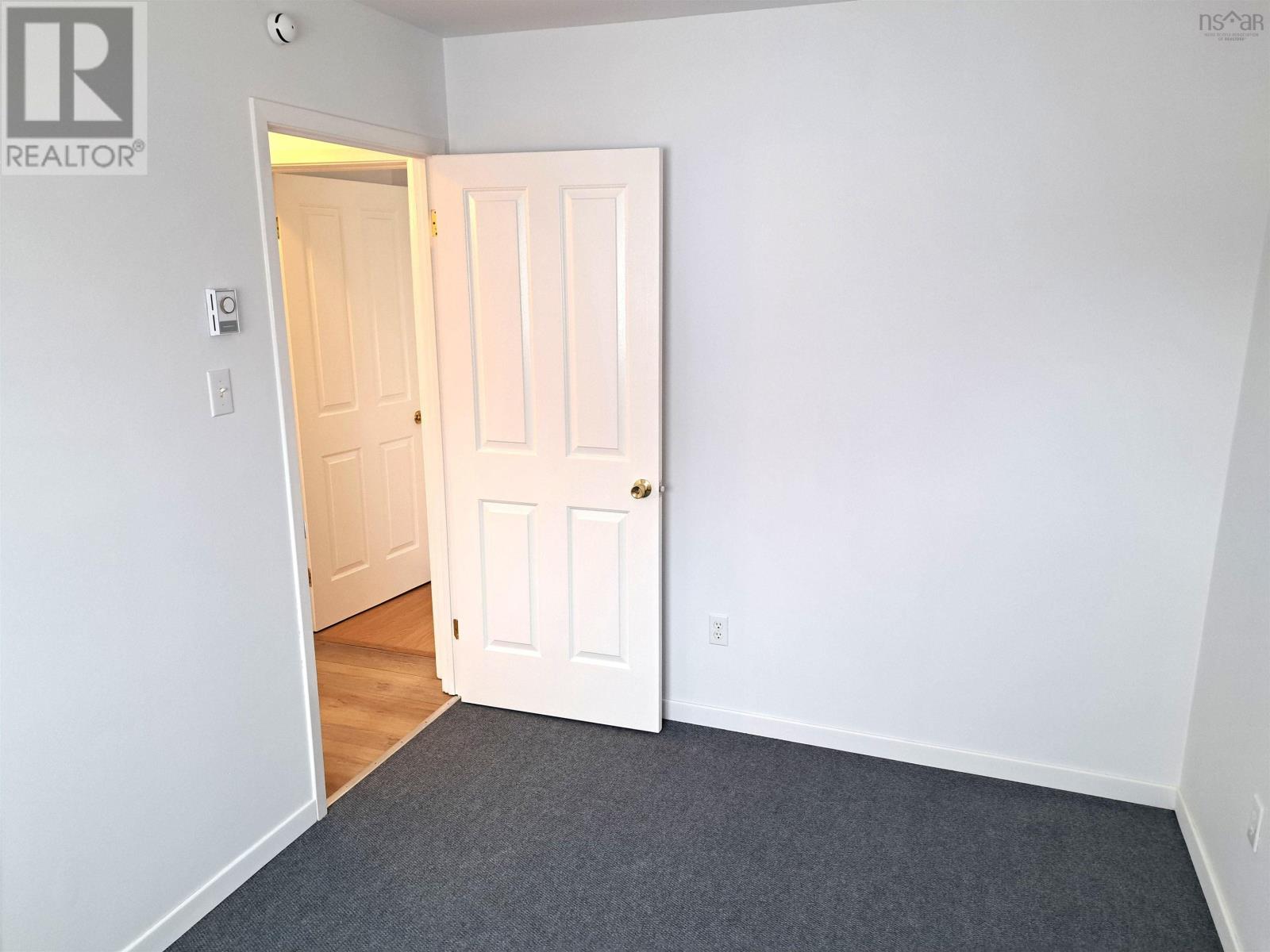 3 Robertson Crescent Property Photo 23
