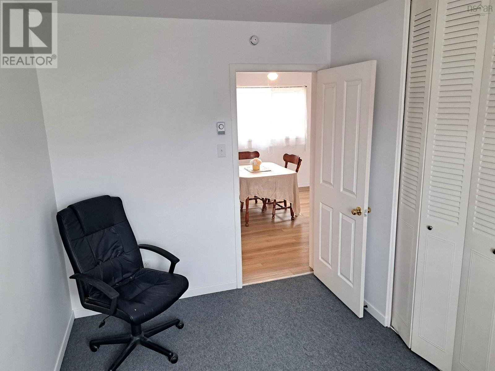 3 Robertson Crescent Property Photo 25