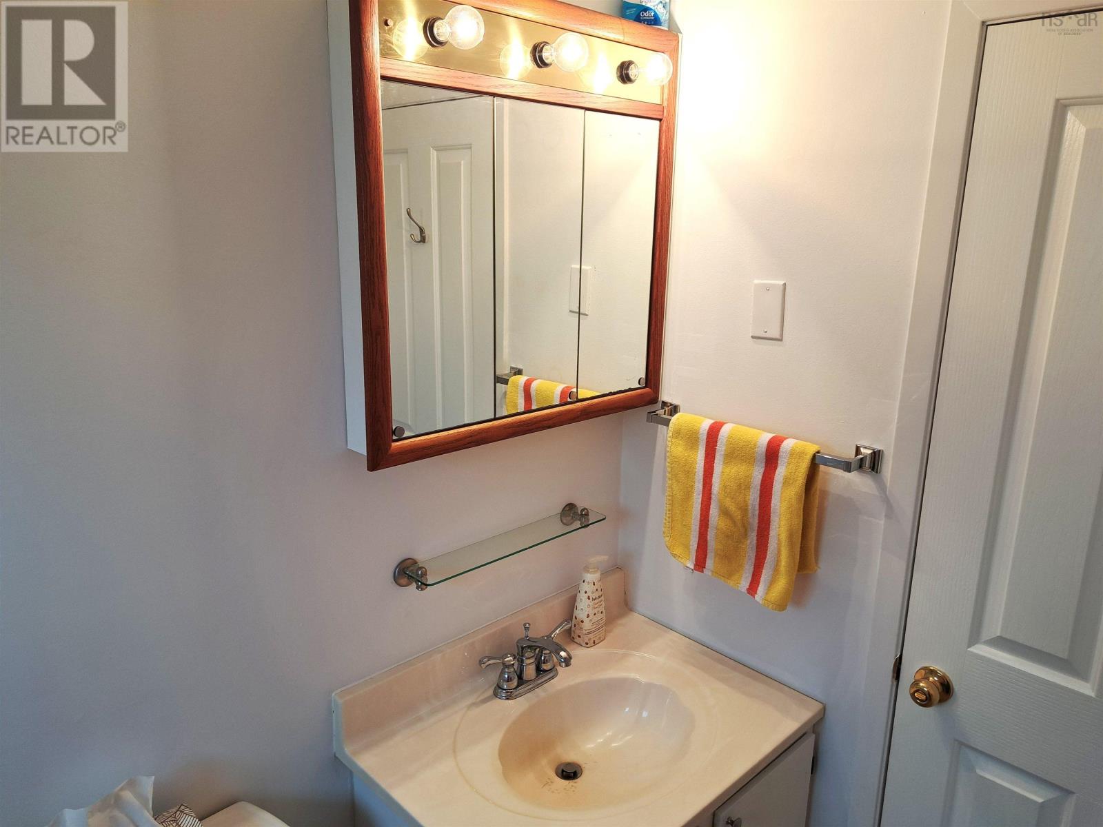 3 Robertson Crescent Property Photo 29