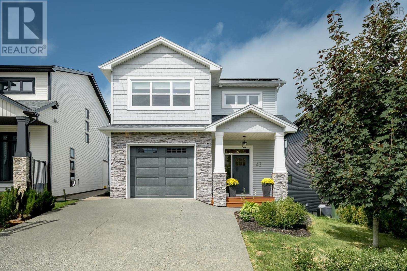 43 Brunello Boulevard Property Photo 1