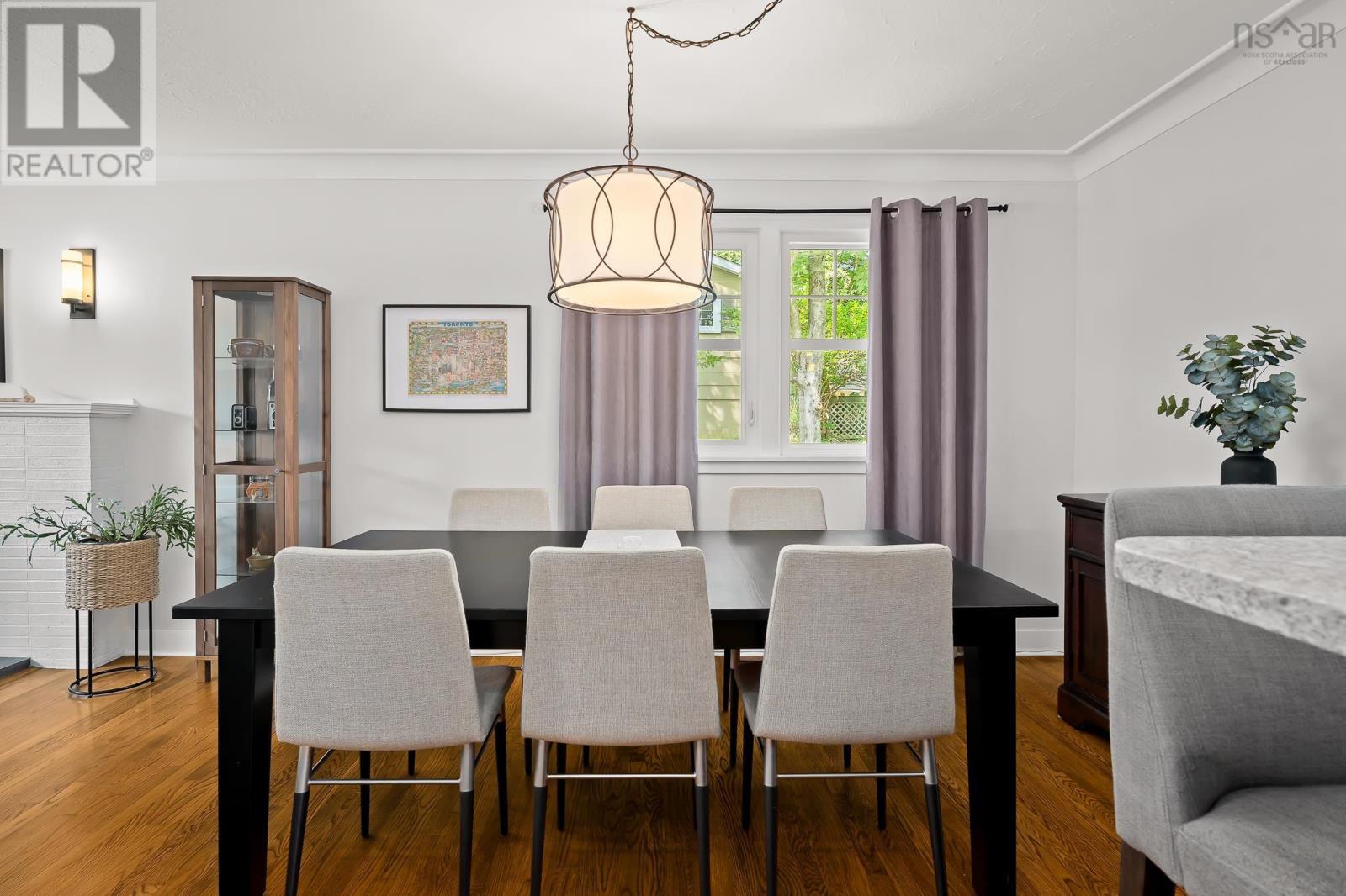6 Glenn Drive Property Photo 5
