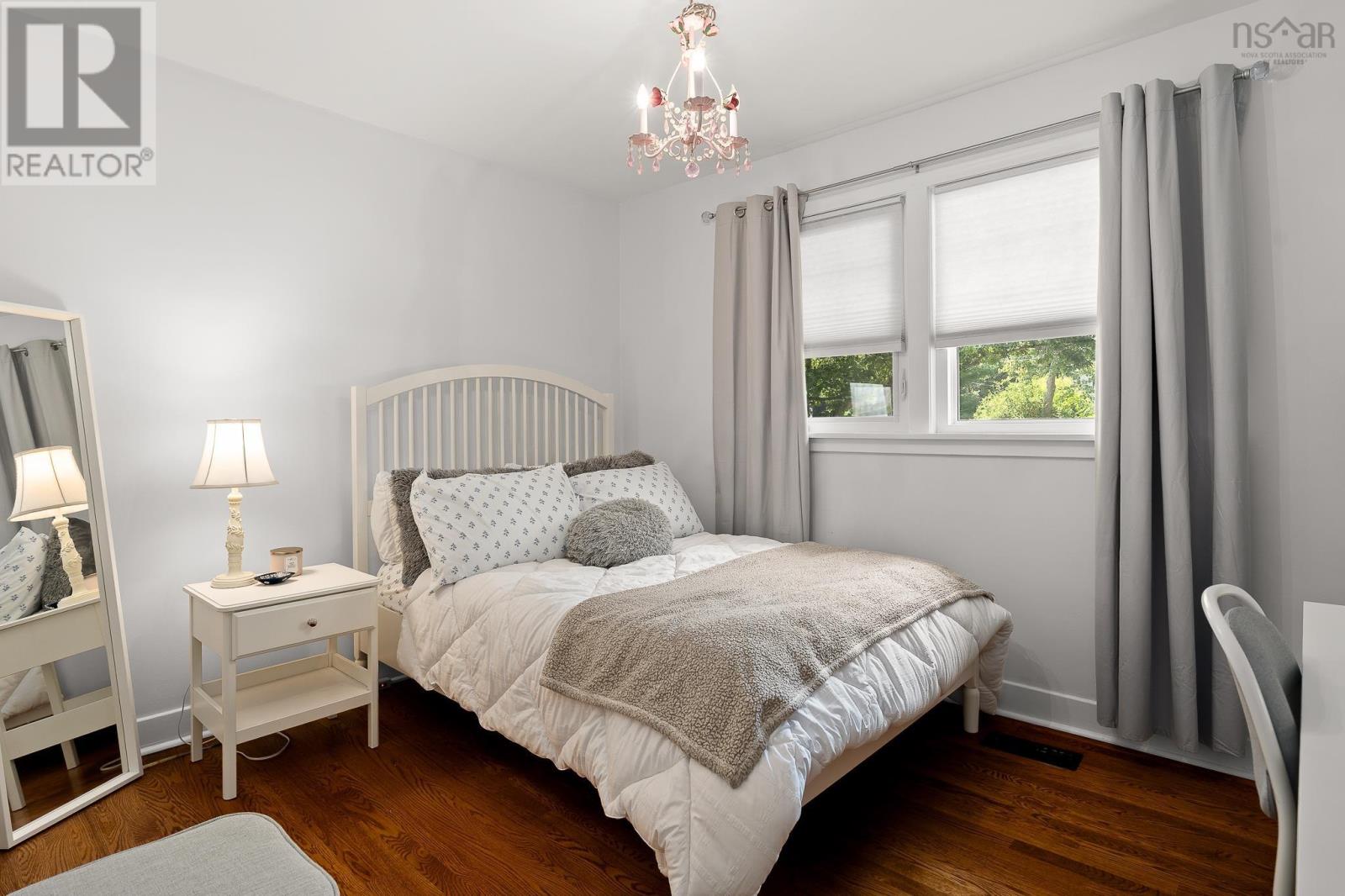 6 Glenn Drive Property Photo 21