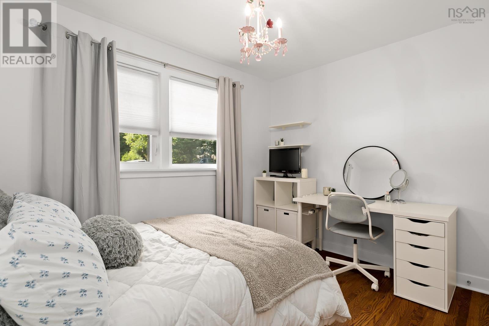 6 Glenn Drive Property Photo 22