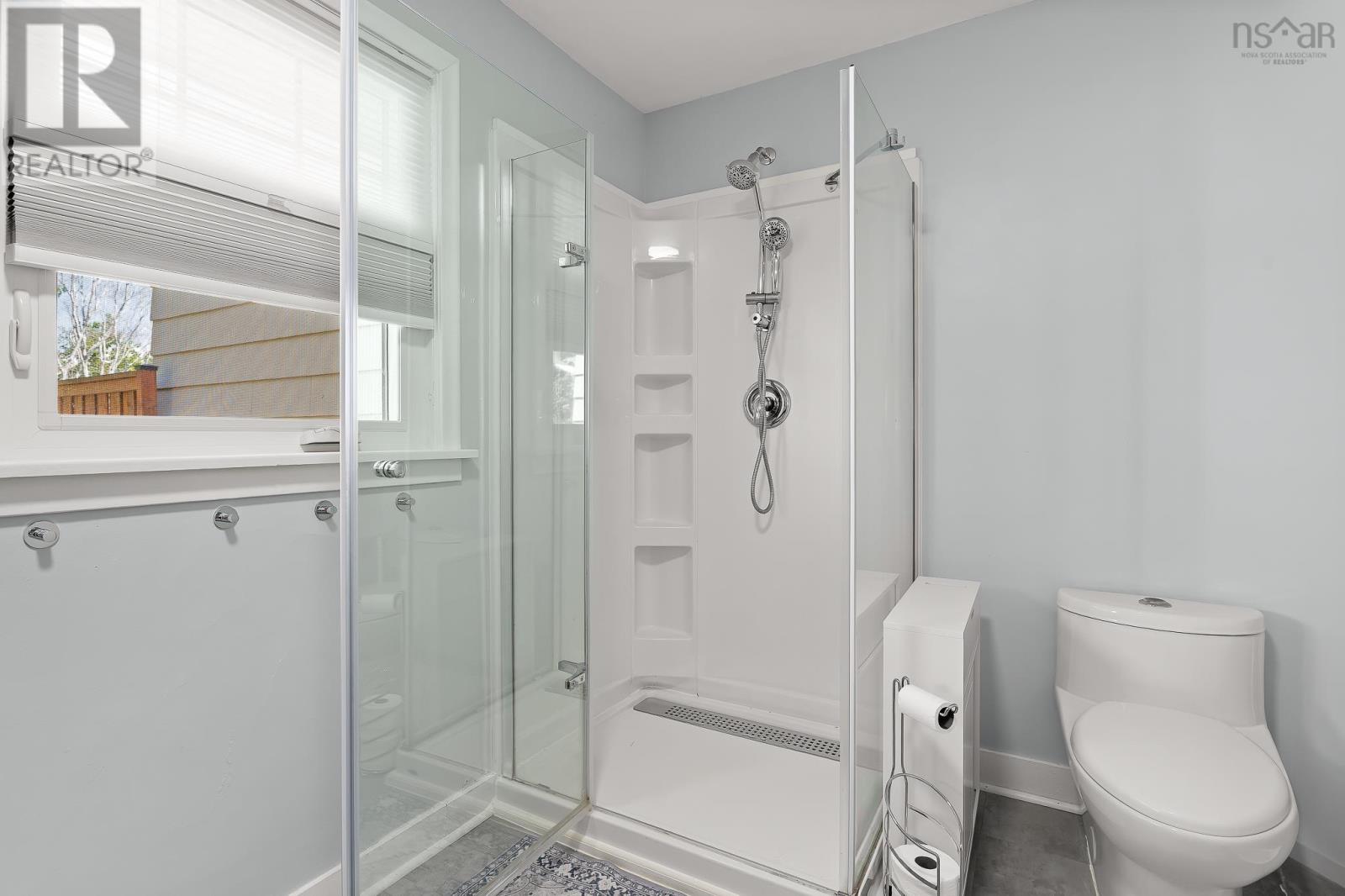 6 Glenn Drive Property Photo 27