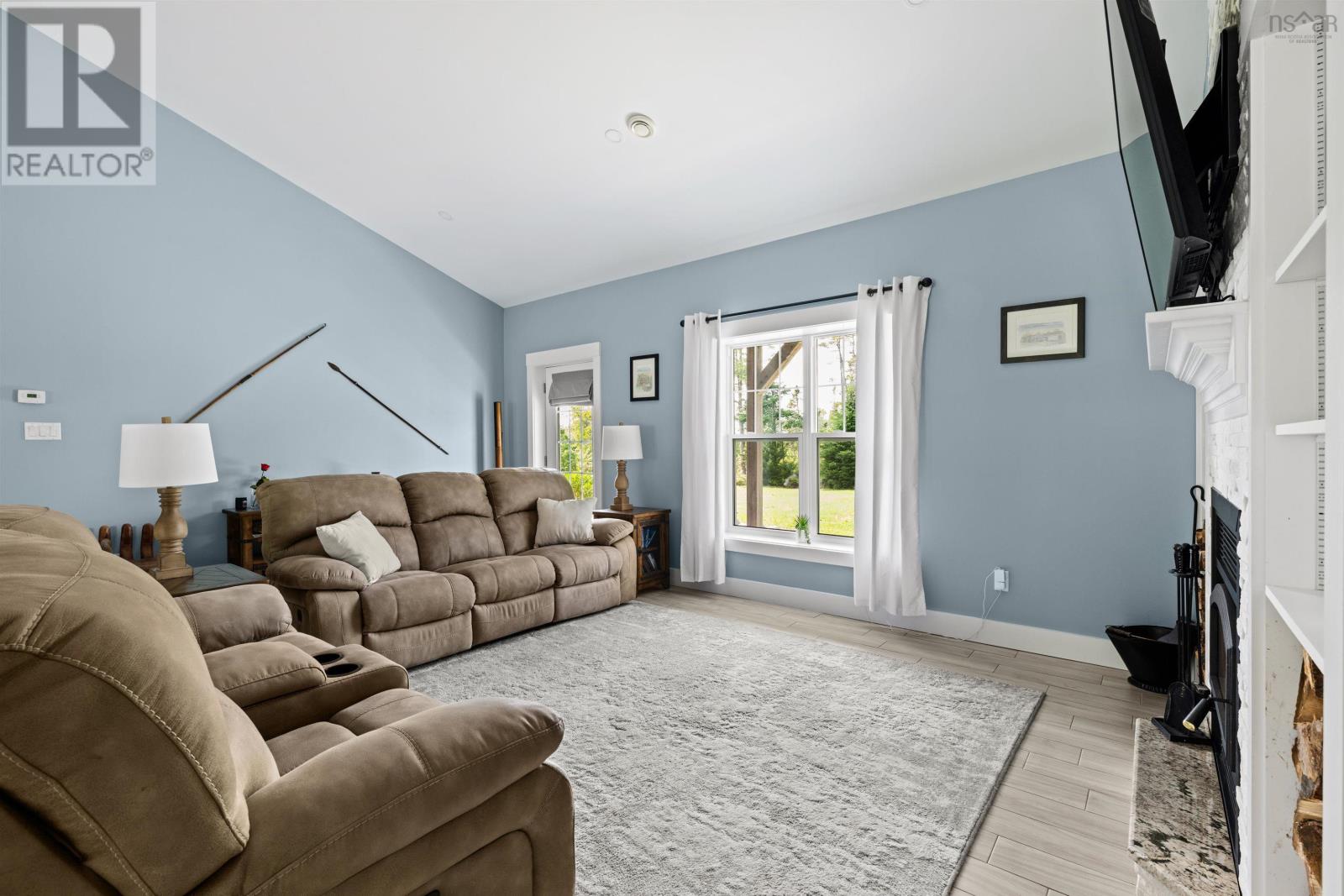 84 Powers Road Property Photo 10
