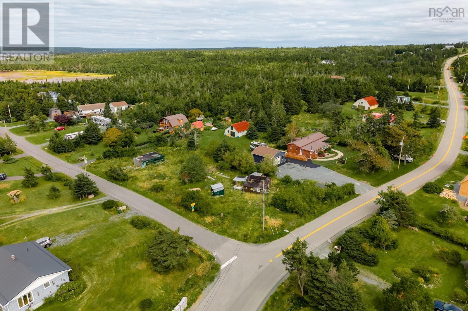 929 West Lawrencetown Road Property Photo 1