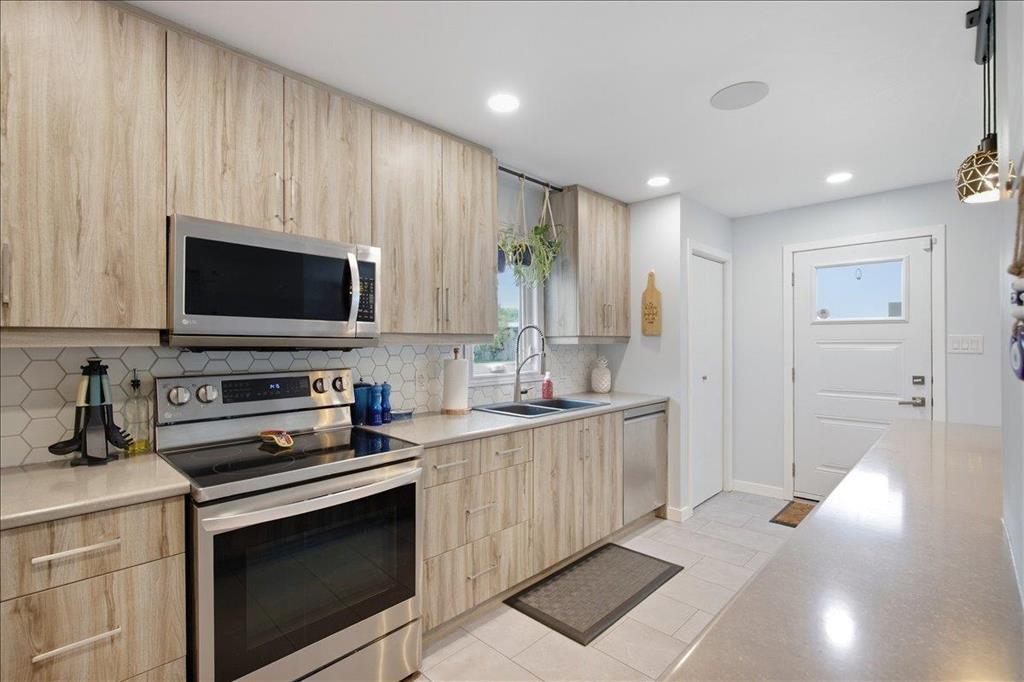 52 Haig Avenue Property Photo 8