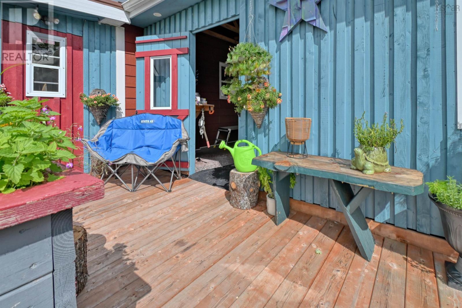 7 Lance's Lane Property Photo 3