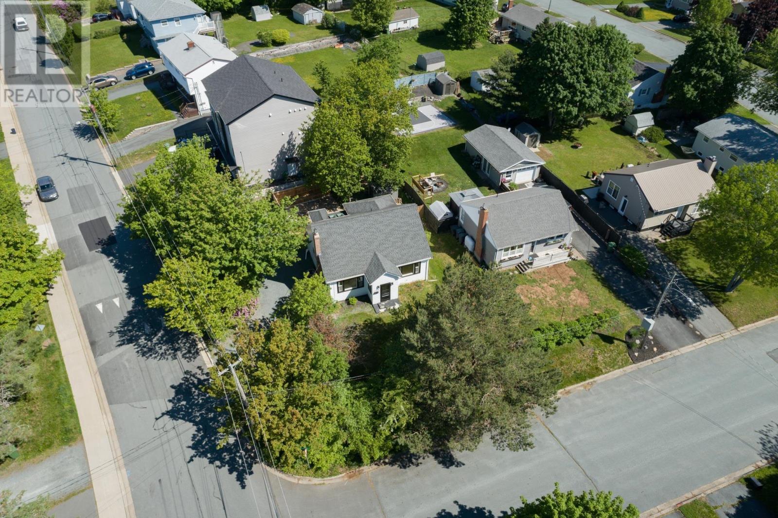 3 Scotsburn Avenue