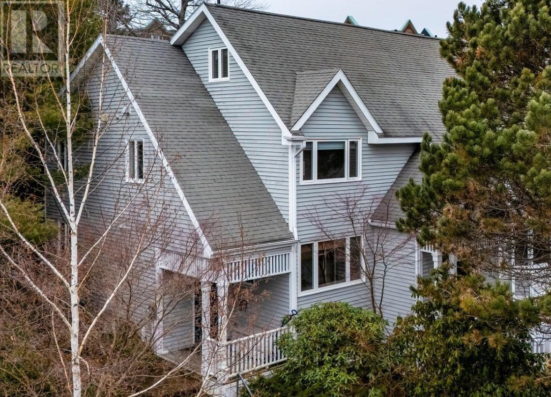 147 Spinnaker Drive Property Photo 1