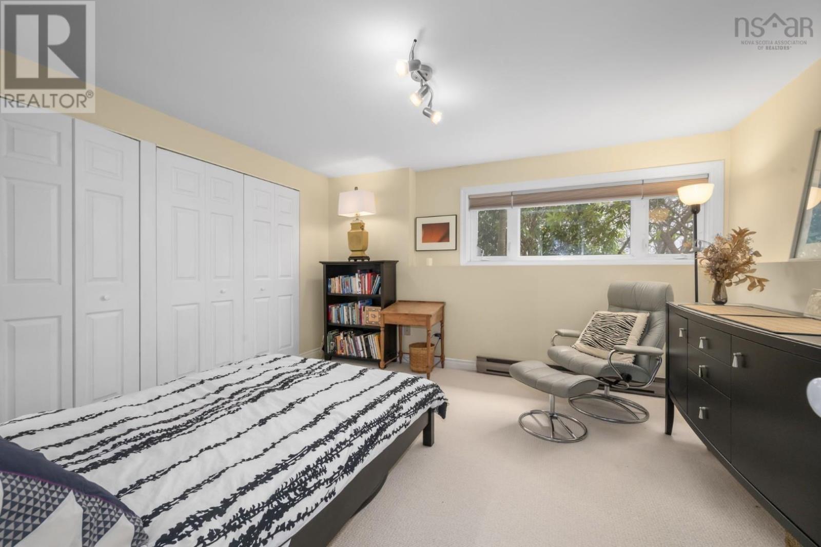 147 Spinnaker Drive Property Photo 32