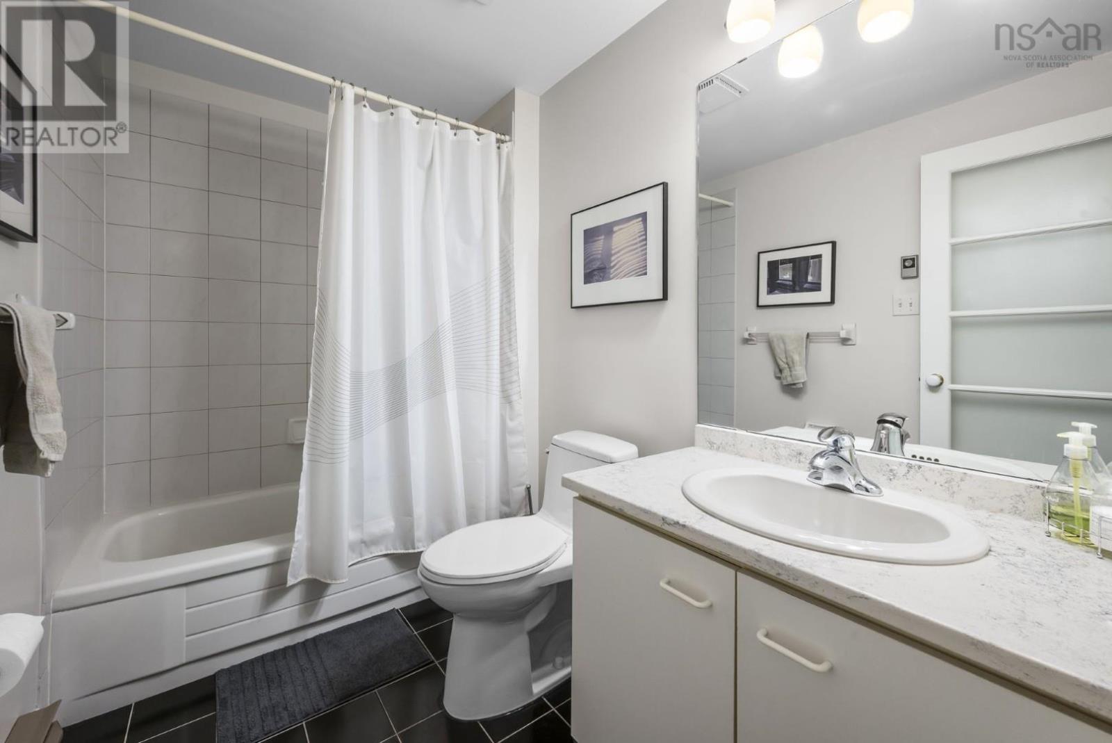 147 Spinnaker Drive Property Photo 36