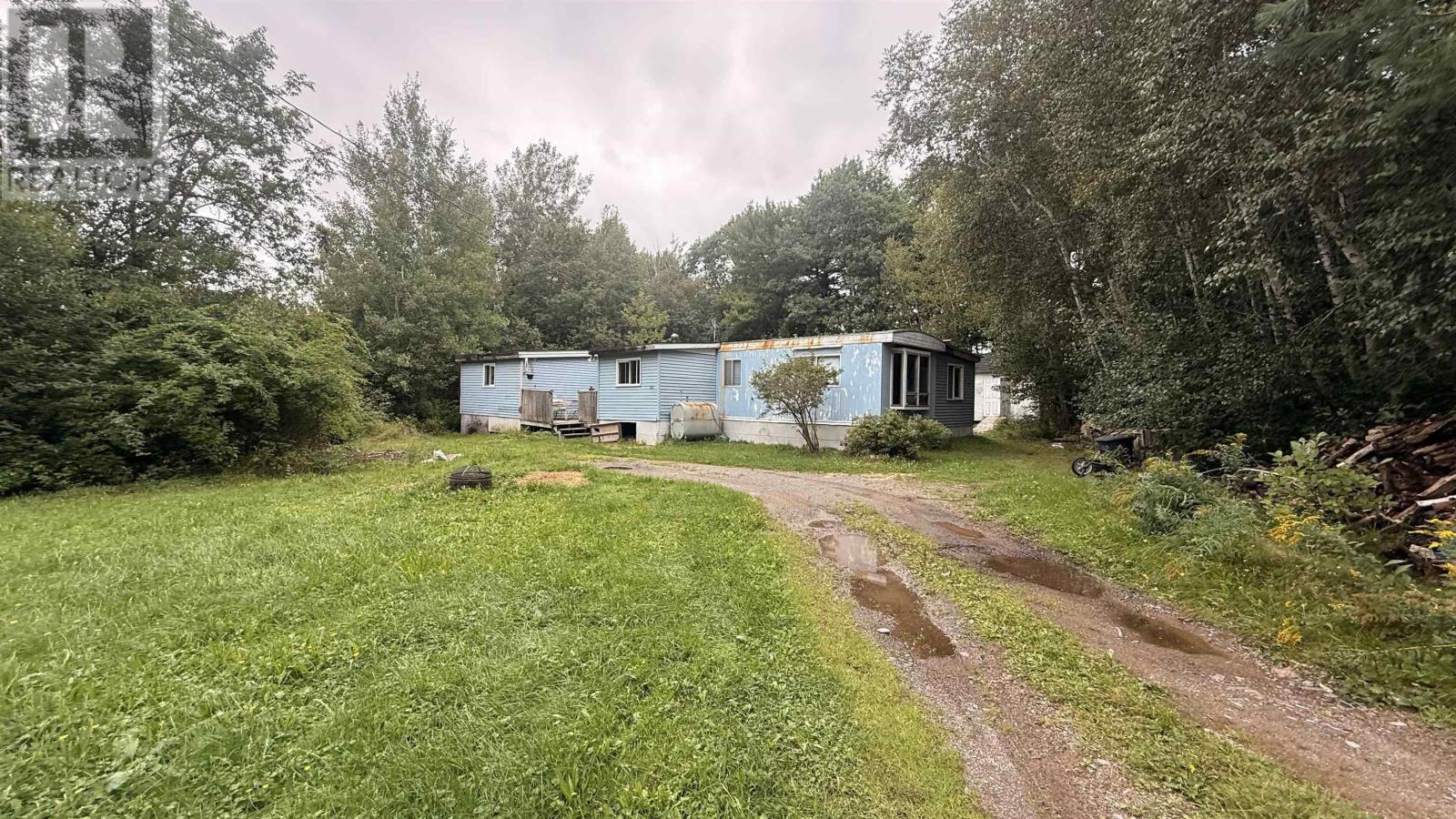 337 North Aldershot Road Property Photo 1