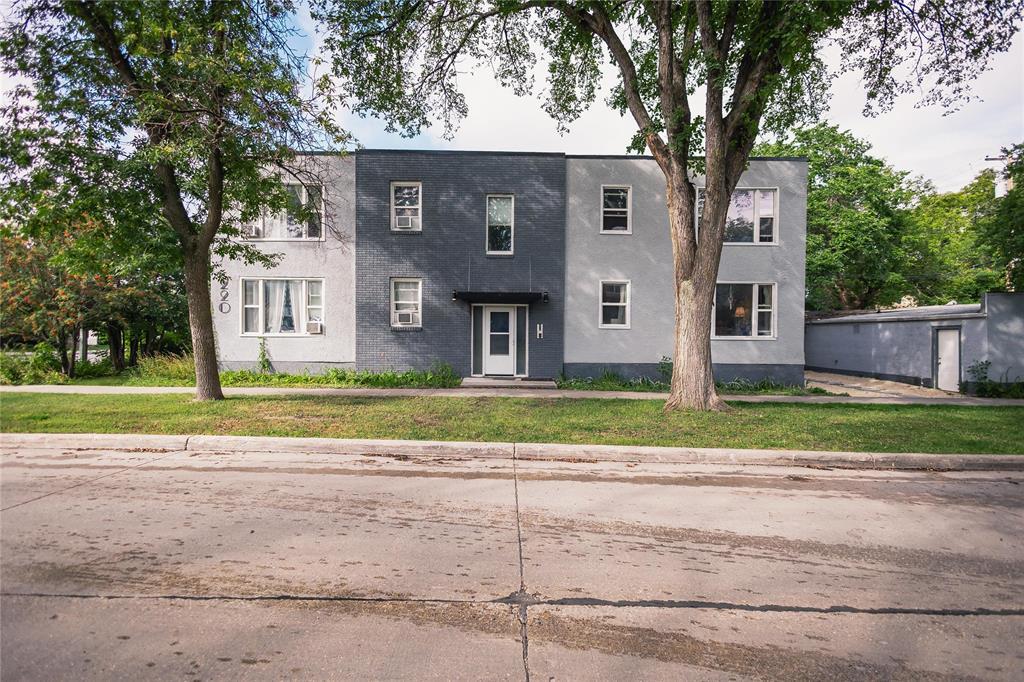 220 Guelph Street Property Photo 1