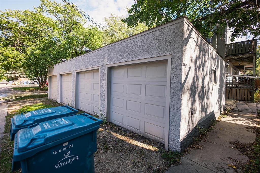 220 Guelph Street Property Photo 4