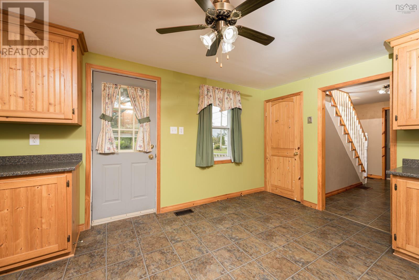 1006 Highway 277 Property Photo 10