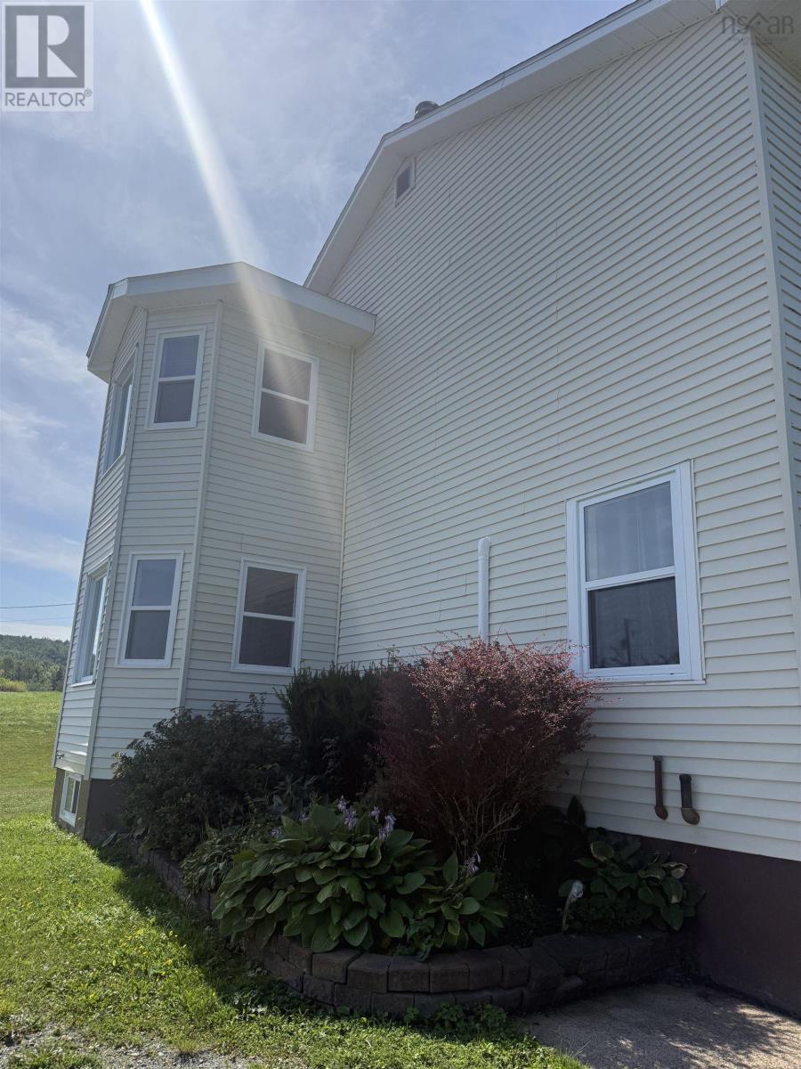 4621 245 Highway Property Photo 4
