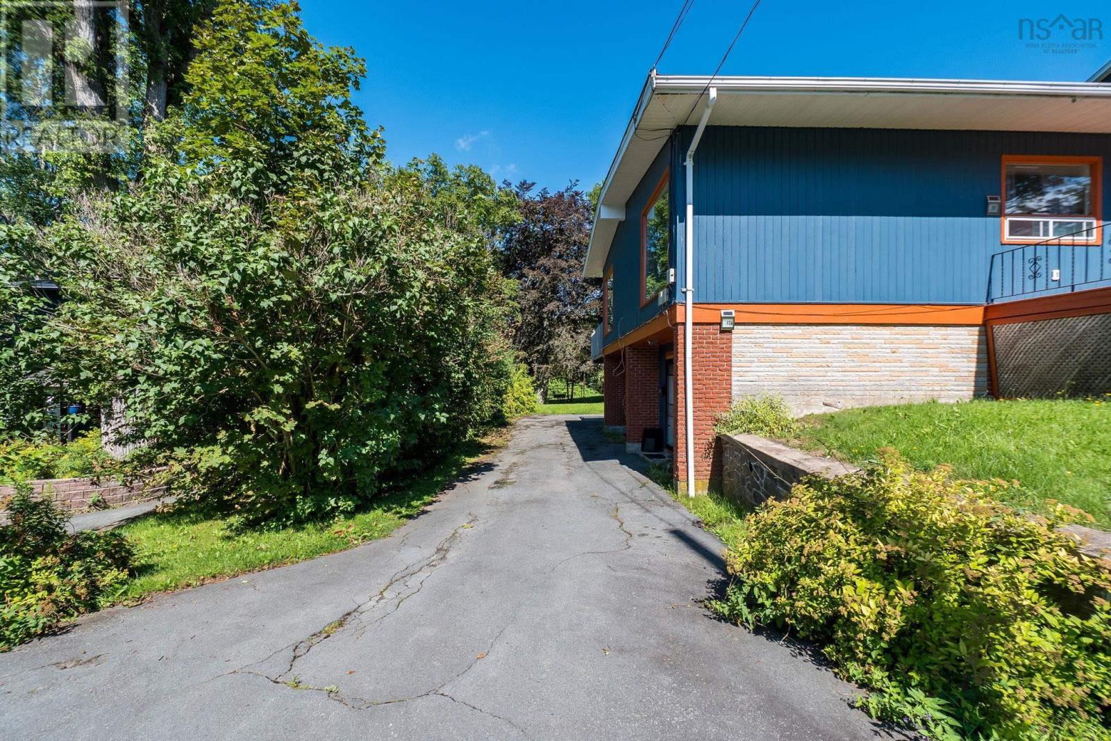 17 Graham Street Property Photo 2