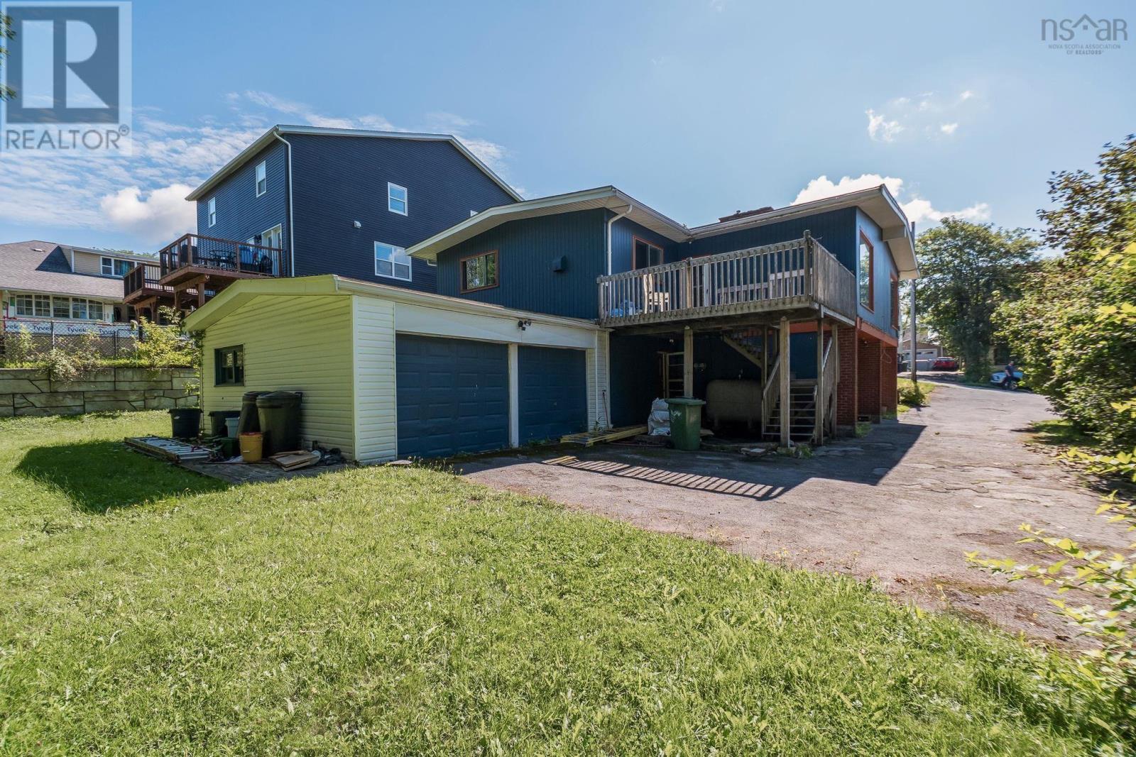 17 Graham Street Property Photo 5