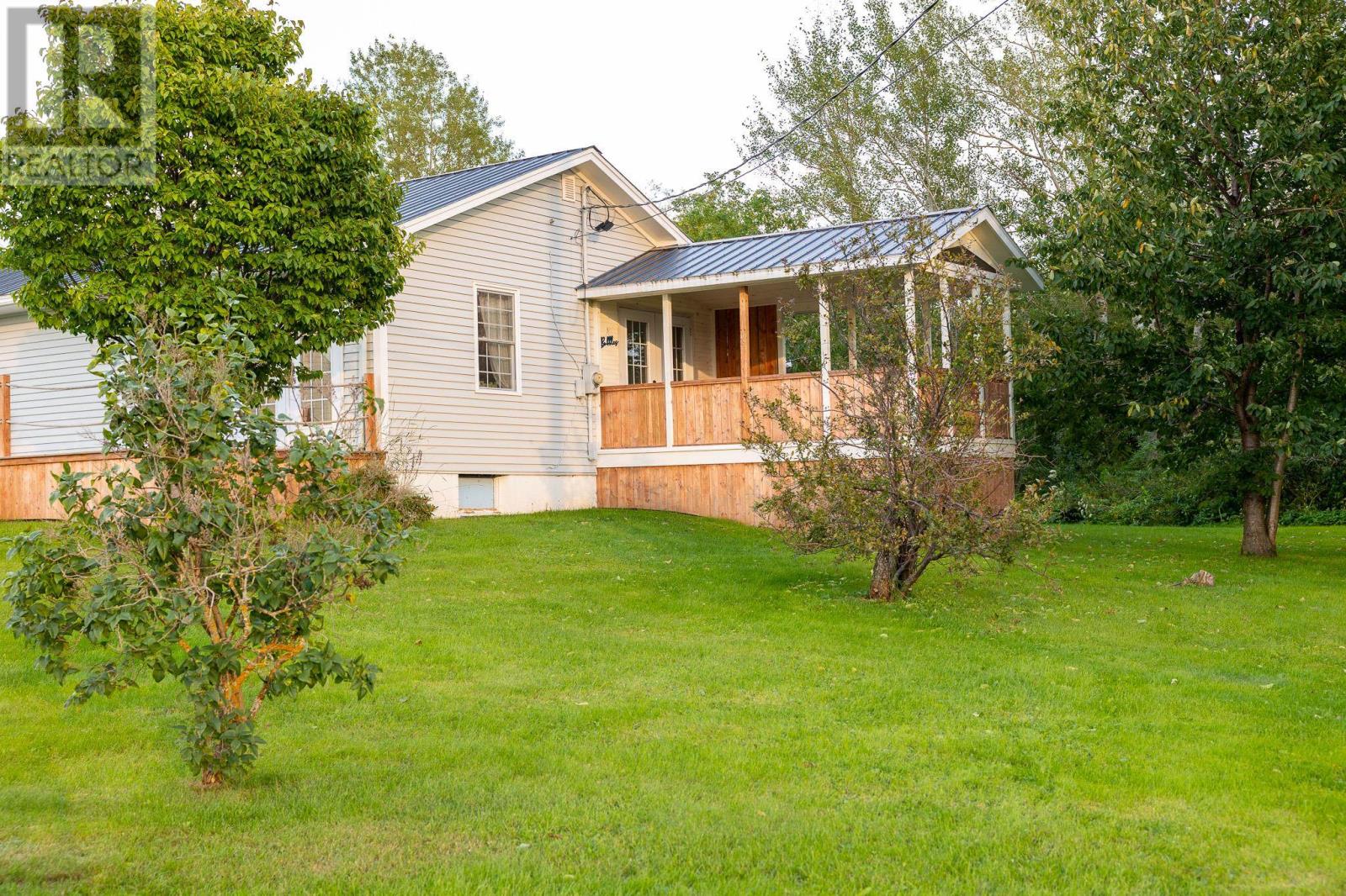 22 Riverside Drive Property Photo 4