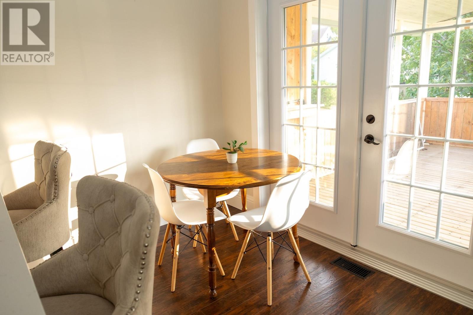22 Riverside Drive Property Photo 8