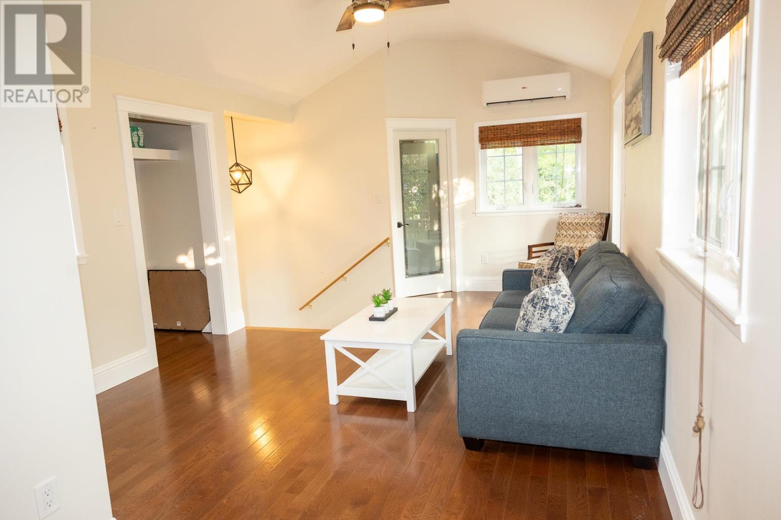 22 Riverside Drive Property Photo 16