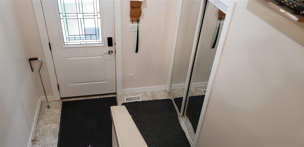 1009 Manitoba Avenue Property Photo 4