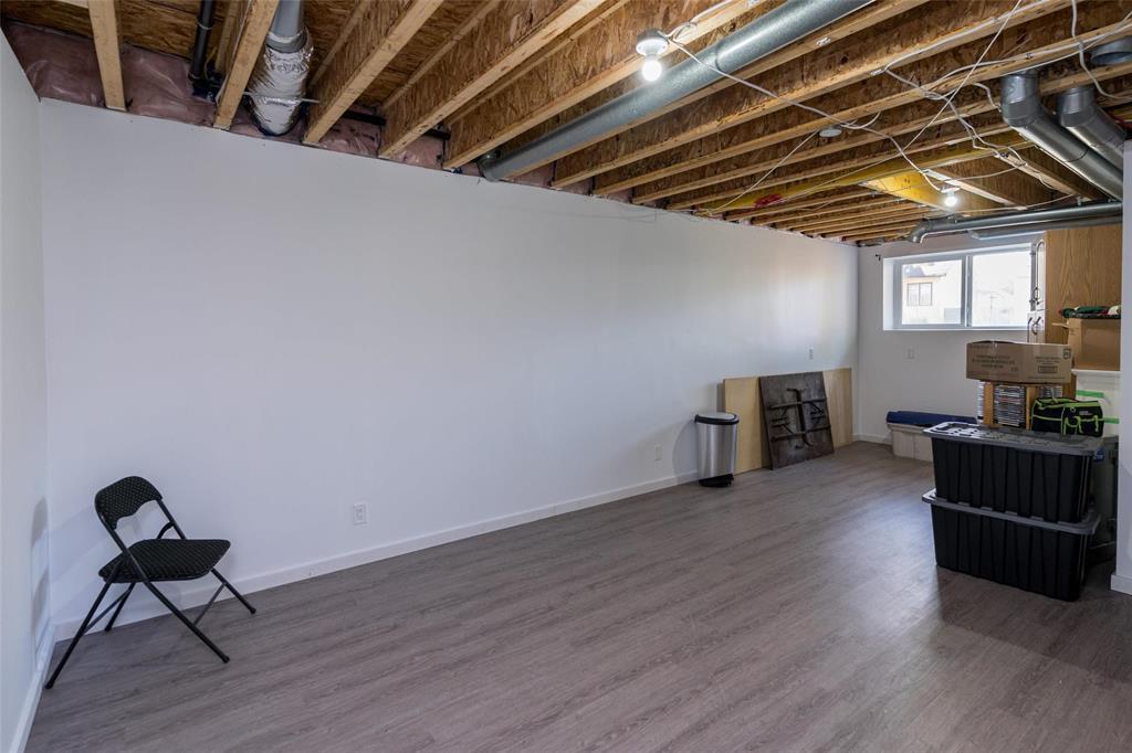 1009 Manitoba Avenue Property Photo 9