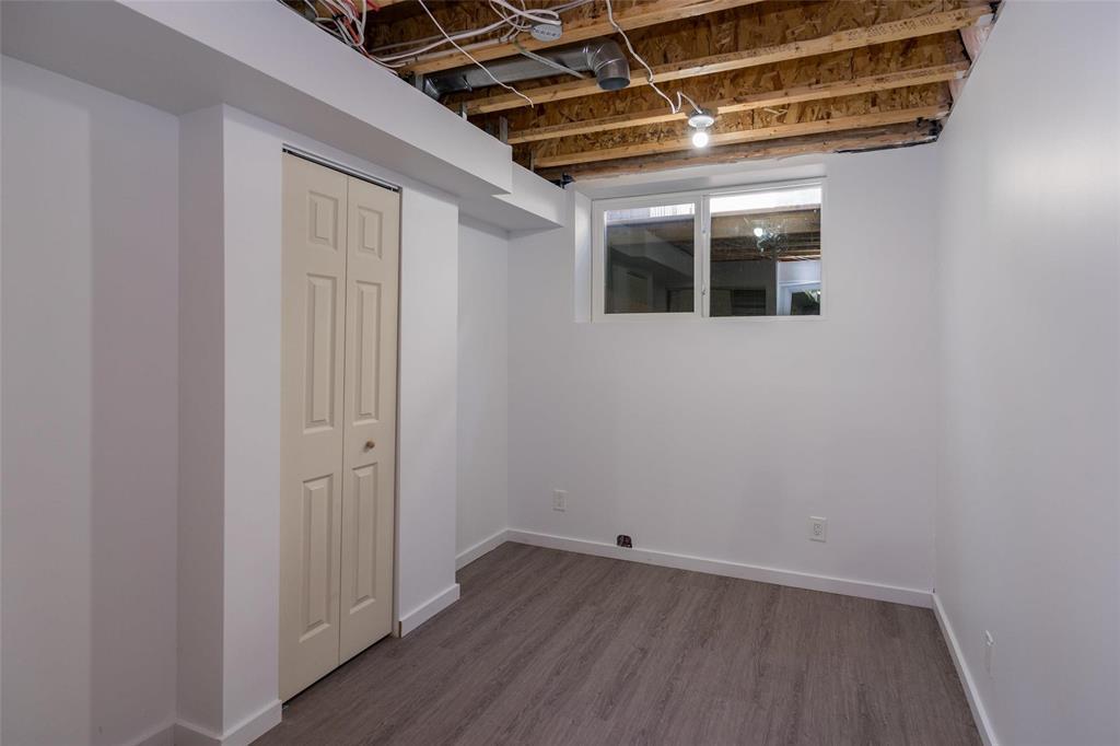 1009 Manitoba Avenue Property Photo 33