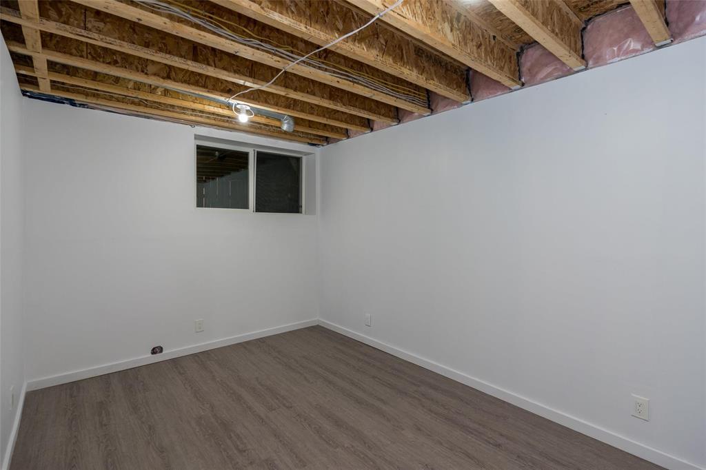 1009 Manitoba Avenue Property Photo 34