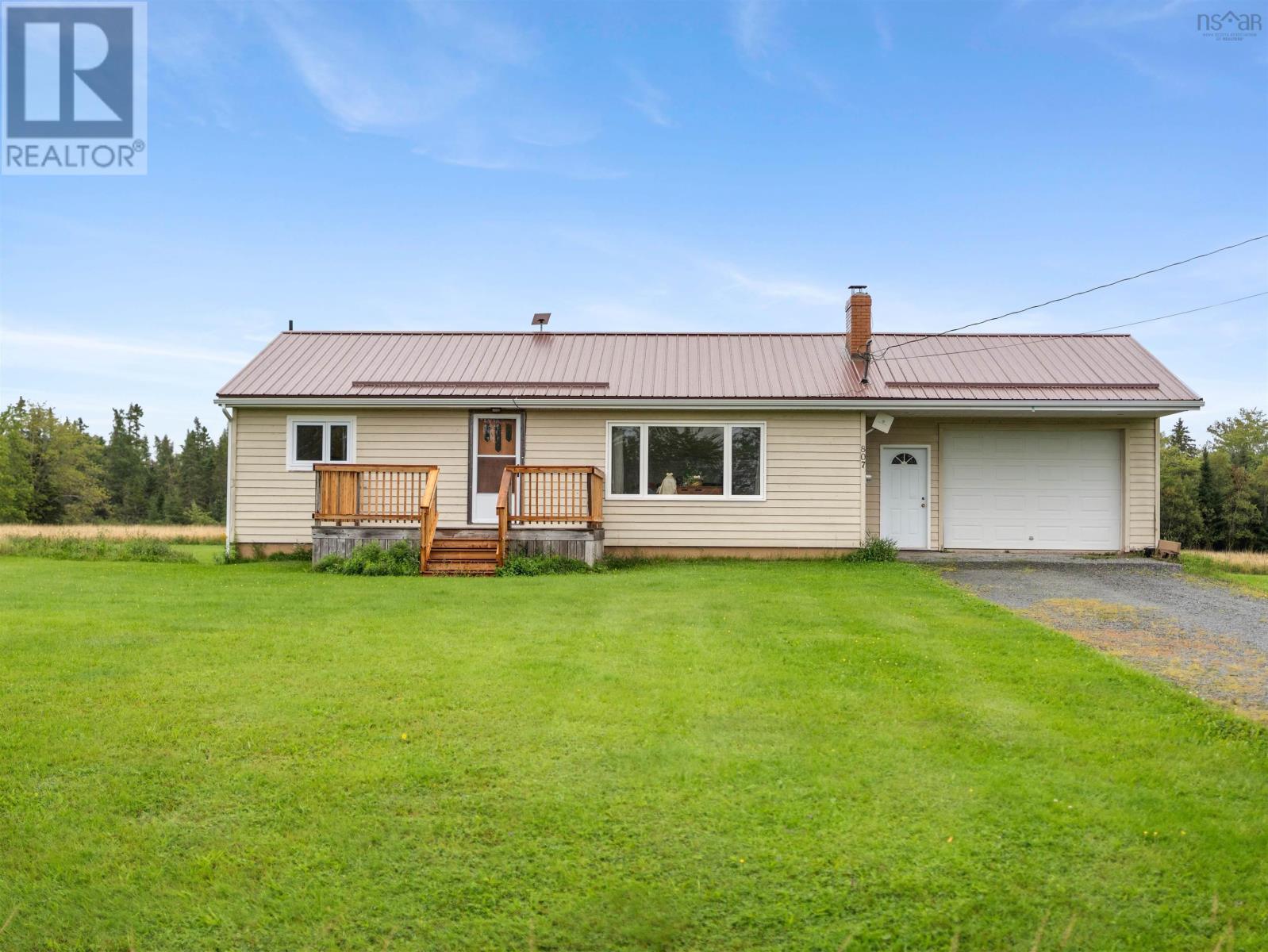 807 Wittenburg Road Property Photo 1