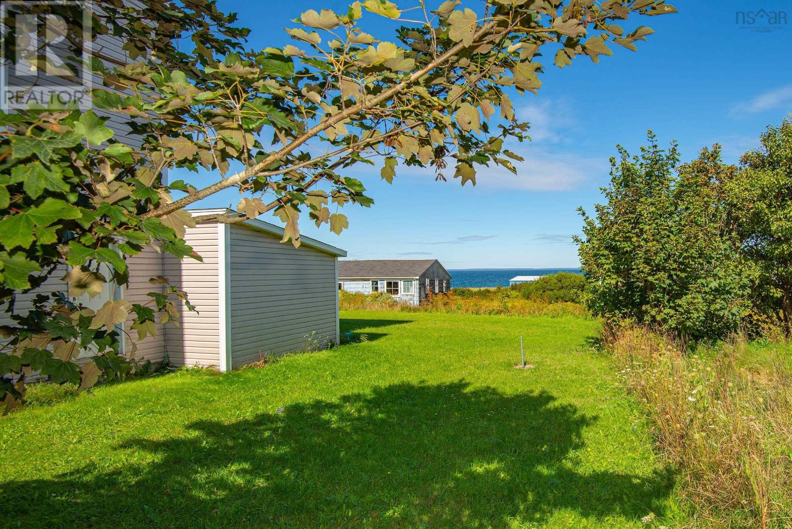 8189 Highway 1 Property Photo 14