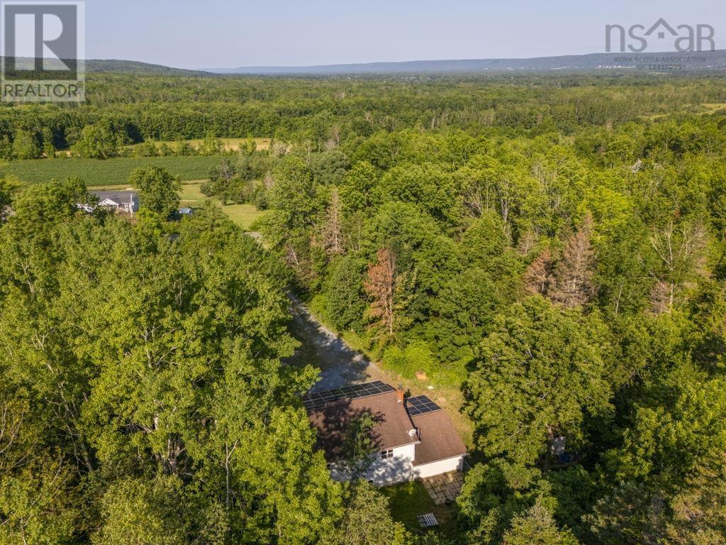 40 Mount Hanley Road Property Photo 5