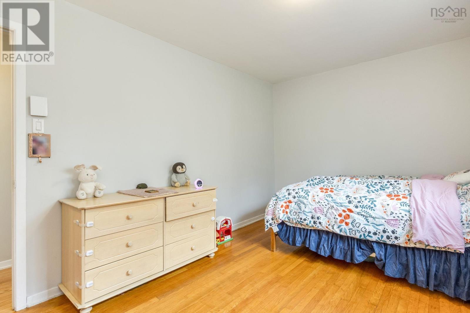 40 Mount Hanley Road Property Photo 25