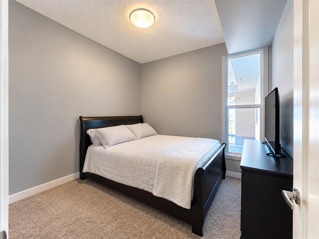 411 100 Waterford Green Common Property Photo 17
