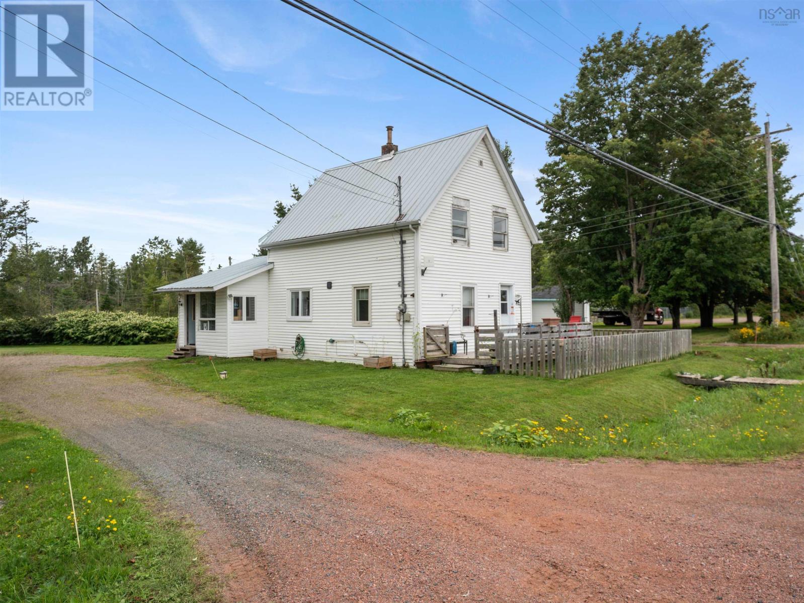 443 Brookside Road Property Photo 1