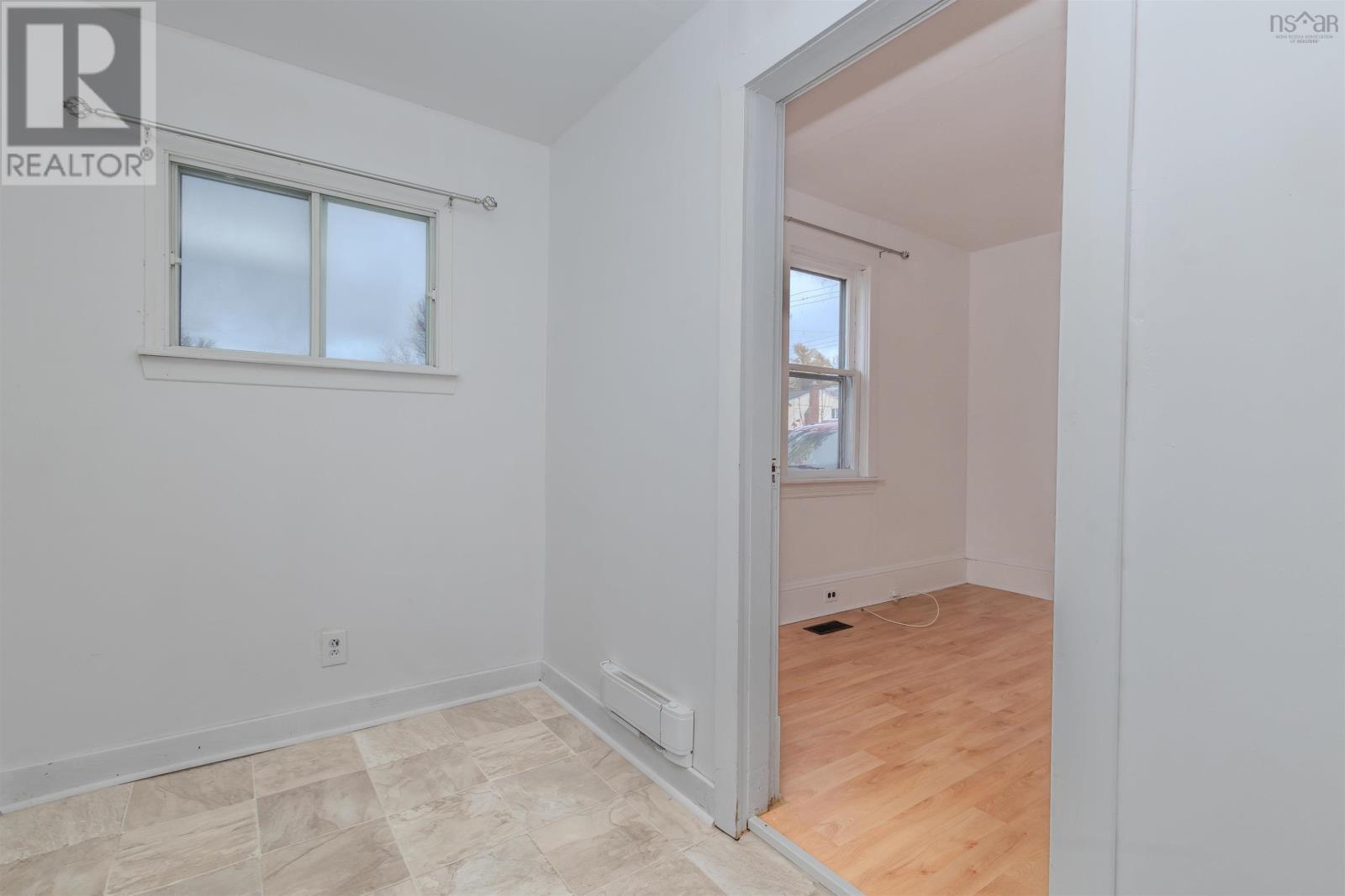 214 Alexandra Street Property Photo 22